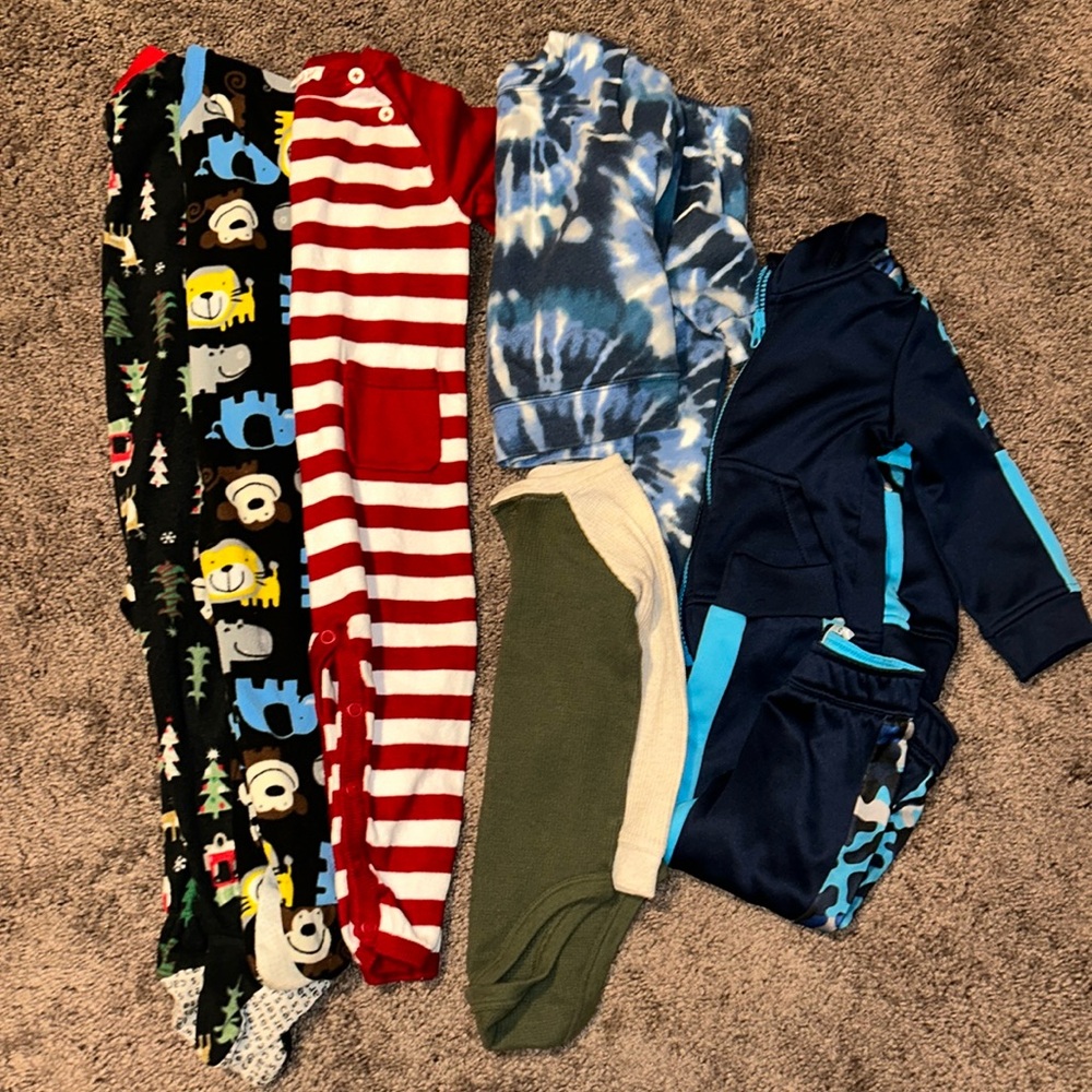 Babyboy 18m fall & winter pjs romper matching set onesie bundle!!